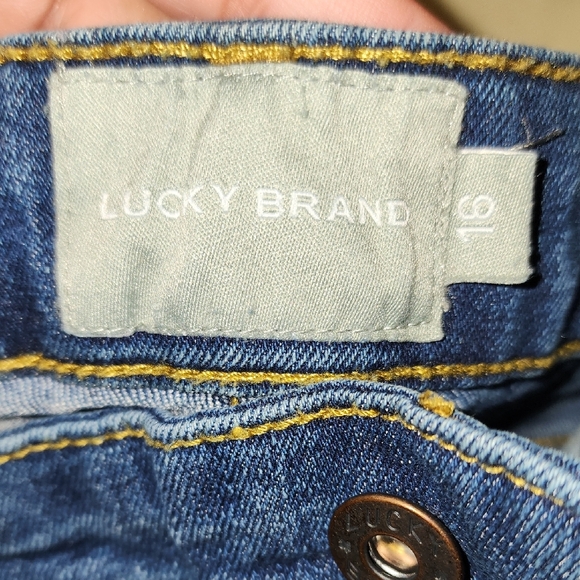 Classic Blue Women's Jeans - Picture 4 of 7